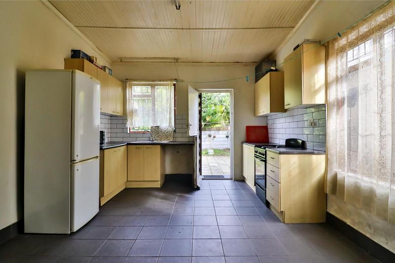 4 Bedroom Property for Sale in Claremont Western Cape